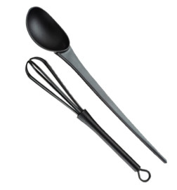 Kit Fouet Et Spatule Noirs Pour Coloration