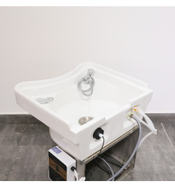 Colonne pour Lit Hair Spa Osaka
