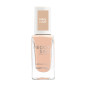 Soin perfecteur façon "CC nails", ce vernis hybride sublime l'apparence naturelle de l'ongle : il floute les imperfections et dé