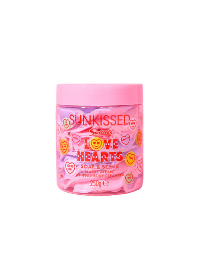 Savon & Gommage Fouetté X Love Hearts Parfum Cassis Sunkissed