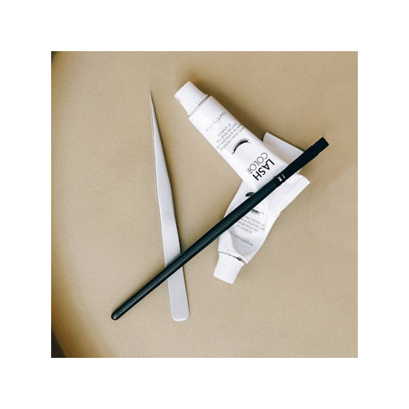 Permanente et fixateur